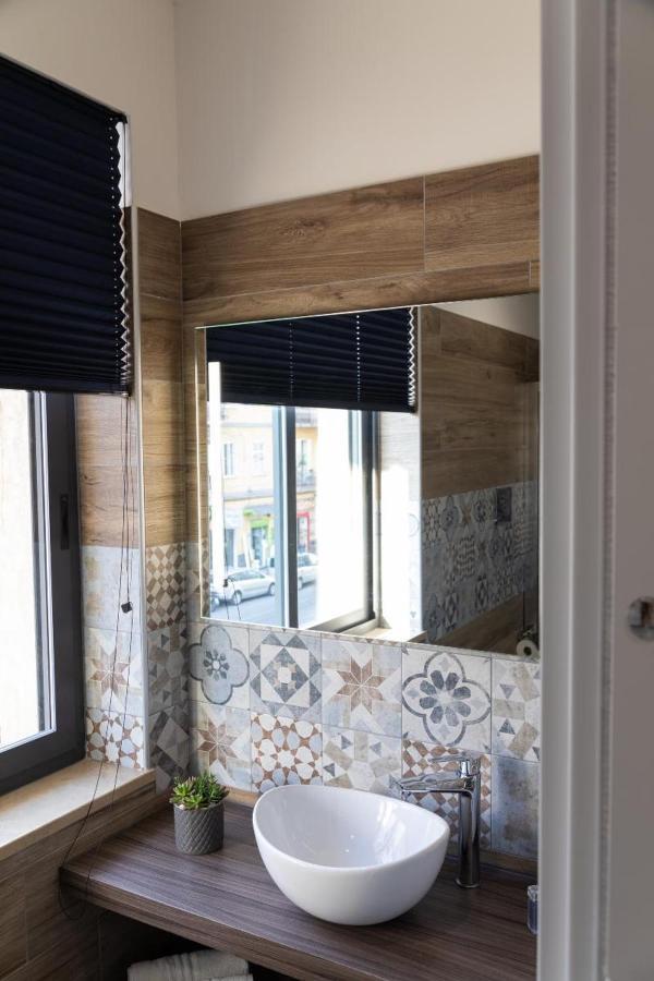 Famalu Apartments Napoli Dış mekan fotoğraf