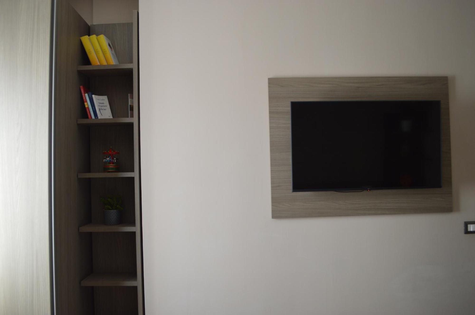 Famalu Apartments Napoli Dış mekan fotoğraf